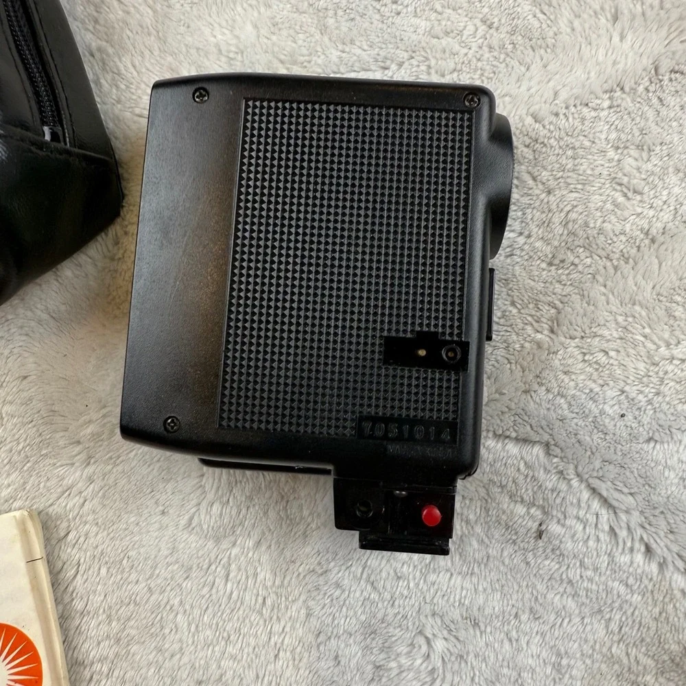 Vivitar Auto Electronic Flash Model 253‎ Camera Photography with Case Manual